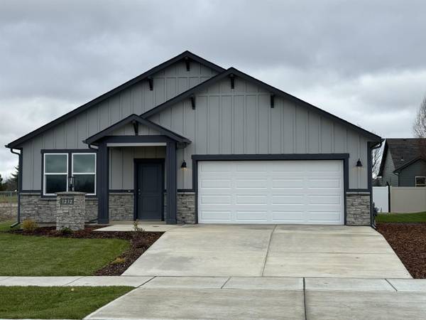 1232 N HIGH DESERT Dr, Deer Park, WA 99006