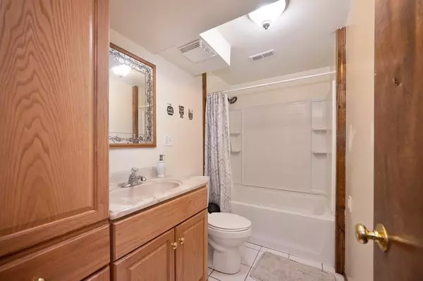 Medical Lake, WA 99022,605 S Pineview Dr