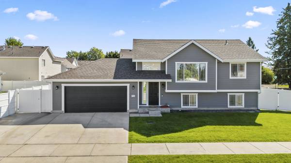 1916 N Arc Rd, Spokane Valley, WA 99016