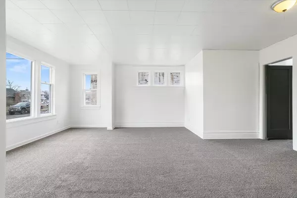 Spokane, WA 99205,2215 N cedar St