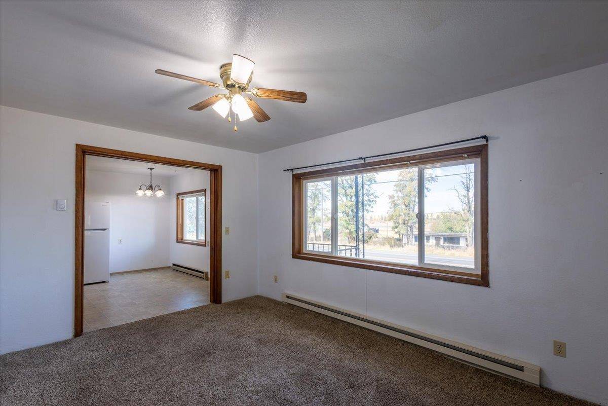Reardan, WA 99029,555 W Broadway Ave