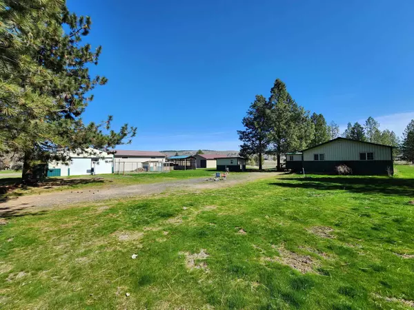 Davenport, WA 99122,39024 E Petrie Ln