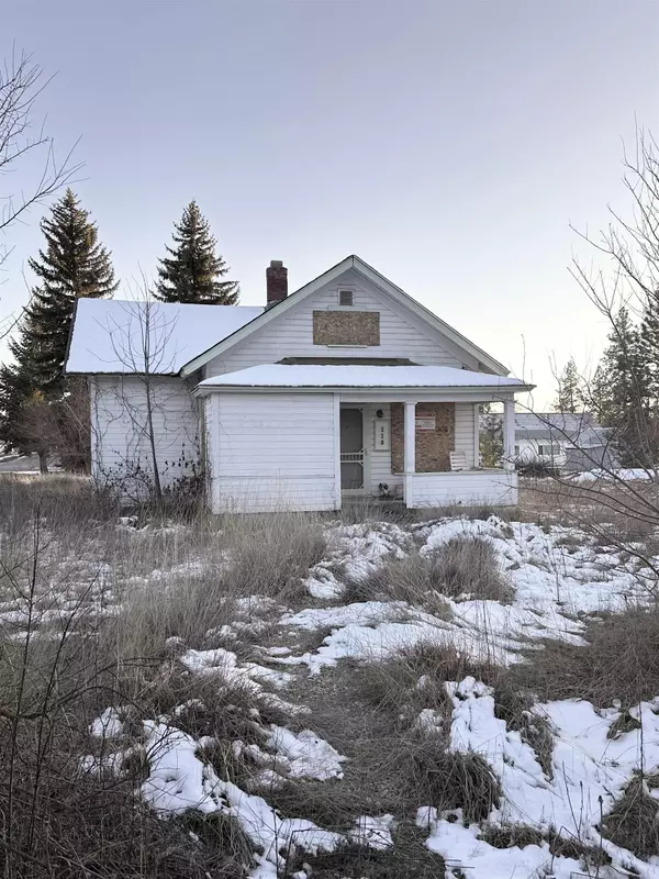 Deer Park, WA 99006,118 E 3rd Ave