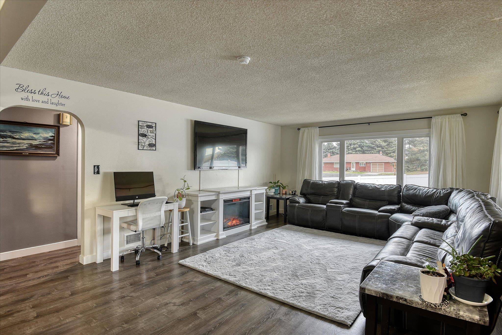 Harrington, WA 99134,13 W Lincoln St