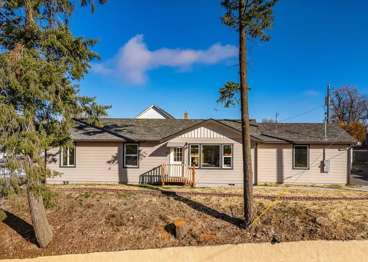 Davenport, WA 99122,817 Park St