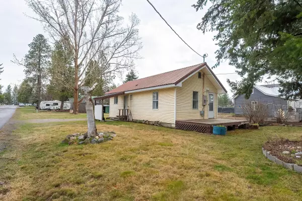 Deer Park, WA 99006,103 E 6th St