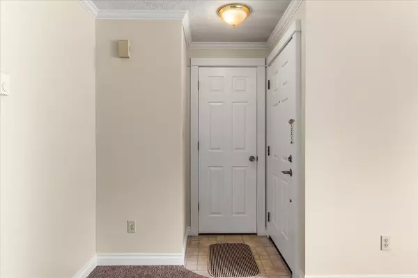 Spokane, WA 99202,837 S Cowley St #501