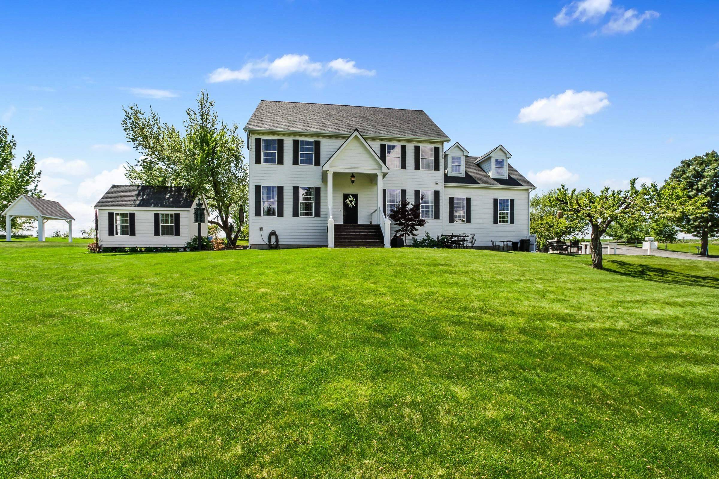 17911 N Day Mount Spokane Rd, Mead, WA 99021