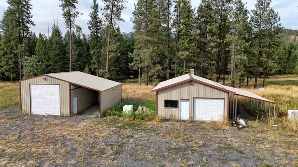 Colville, WA 99114,313 Aladdin Rd