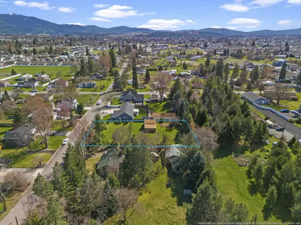 Spokane Valley, WA 99016,24xx N Long Rd