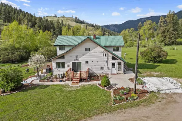 Kettle Falls, WA 99141,3063 Hungry Hill Rd