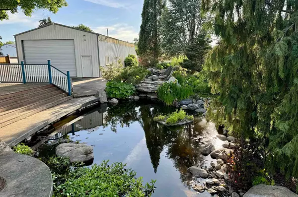 Greenacres, WA 99016,1305 N Greenacres Rd