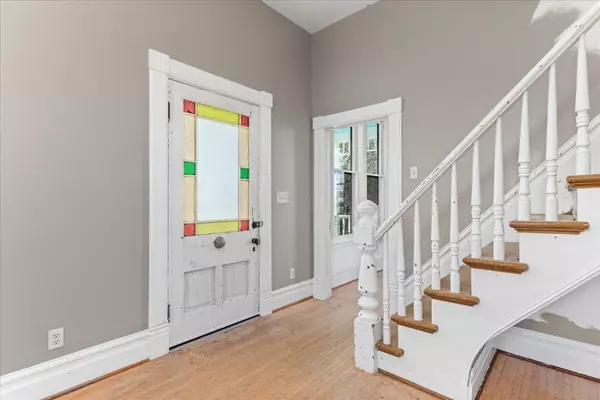 Sprague, WA 99032,602 W 2nd St