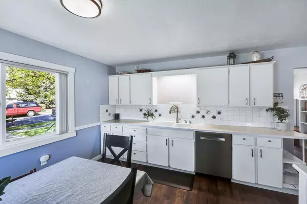 Spokane, WA 99205,5104 N Stevens St