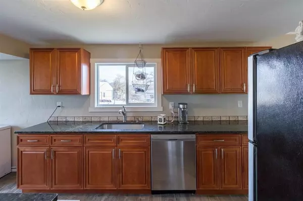 Spokane, WA 99207,2327 E Longfellow Ave