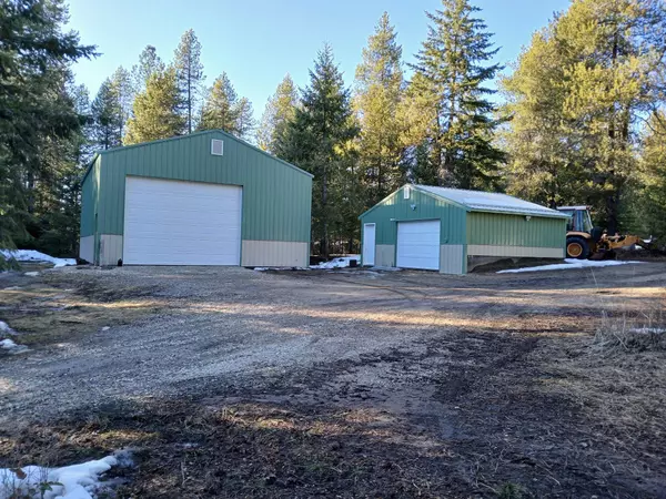 205 W Telephone Rd, Newport, WA 99156