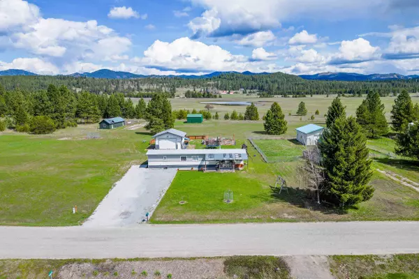 Newport, WA 99156,171 Open Skies Rd