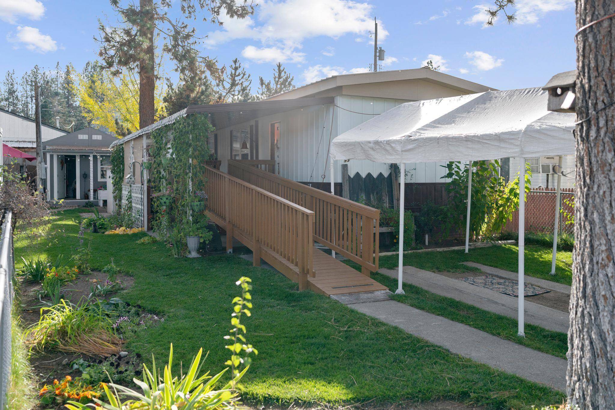 9518 E 4th Ave #99, Spokane Valley, WA 99206