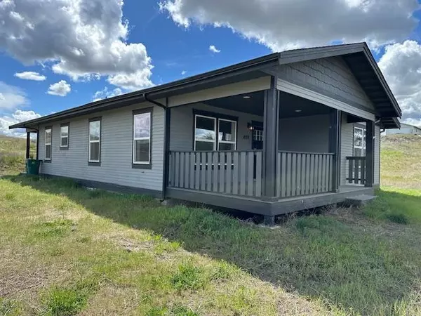 Sprague, WA 99032,408 E Porak St