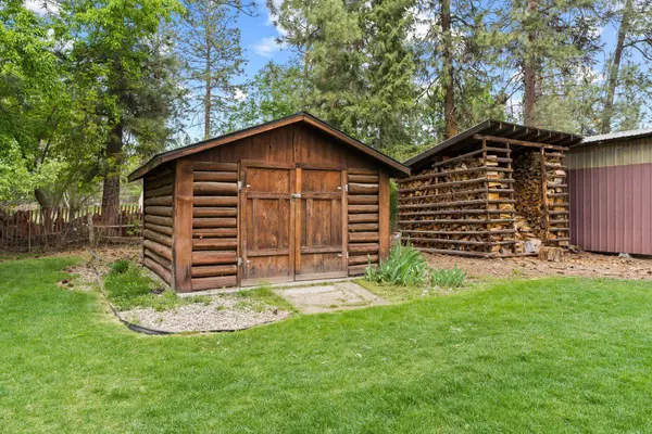 Nine Mile Falls, WA 99026,16814 N Tamarac Ln