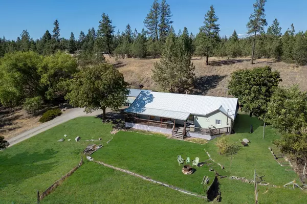 Ford, WA 99013,7716 Adams Drive Way Rd