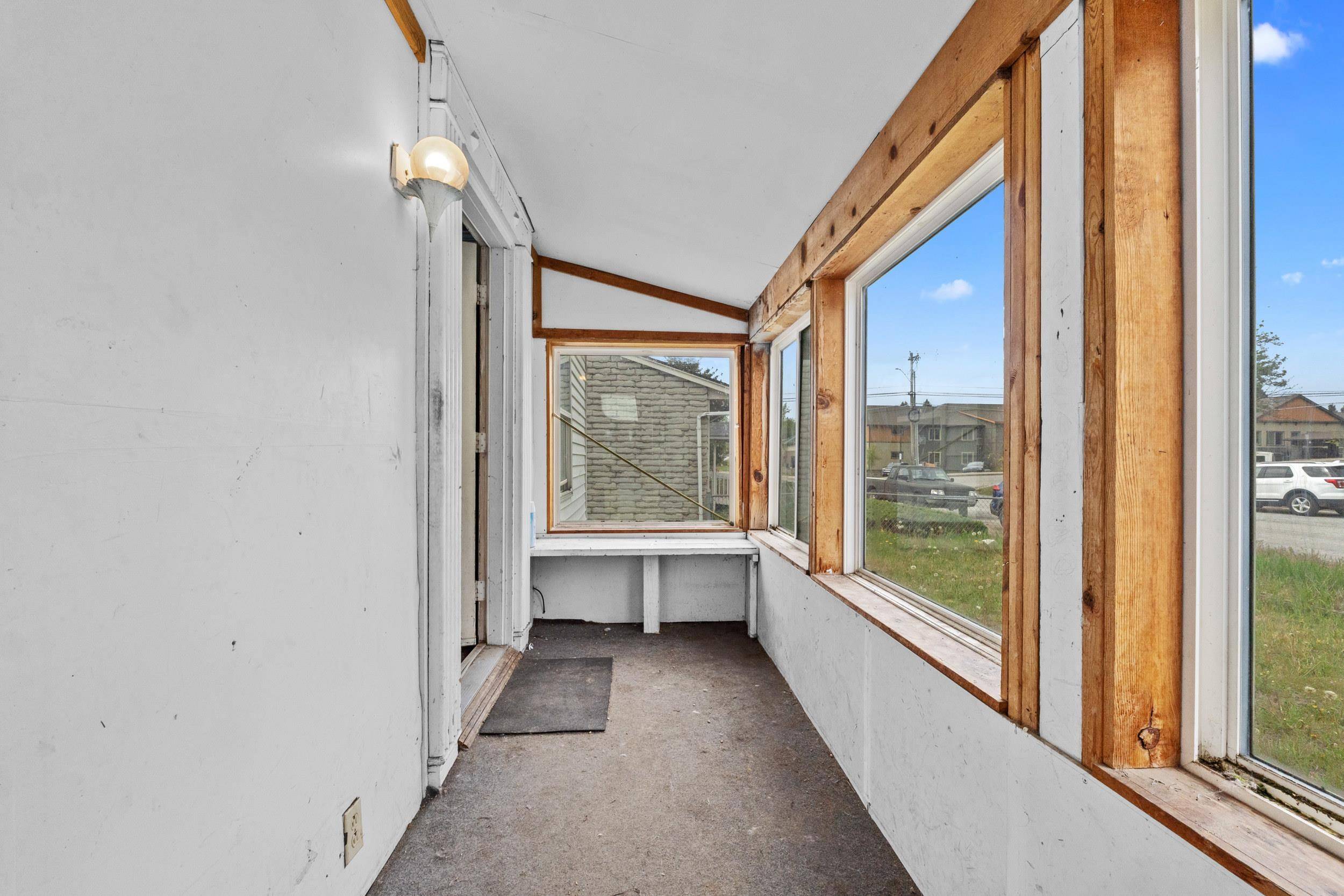 Newport, WA 99156,110 N Spokane Ave