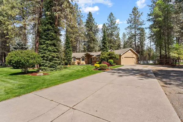 Colbert, WA 99005,17812 N Saddle Hill Dr