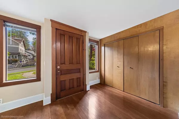 Spokane, WA 99204,1610 S MADISON St