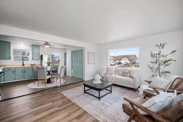 Airway Heights, WA 99001,614 S Lawson St