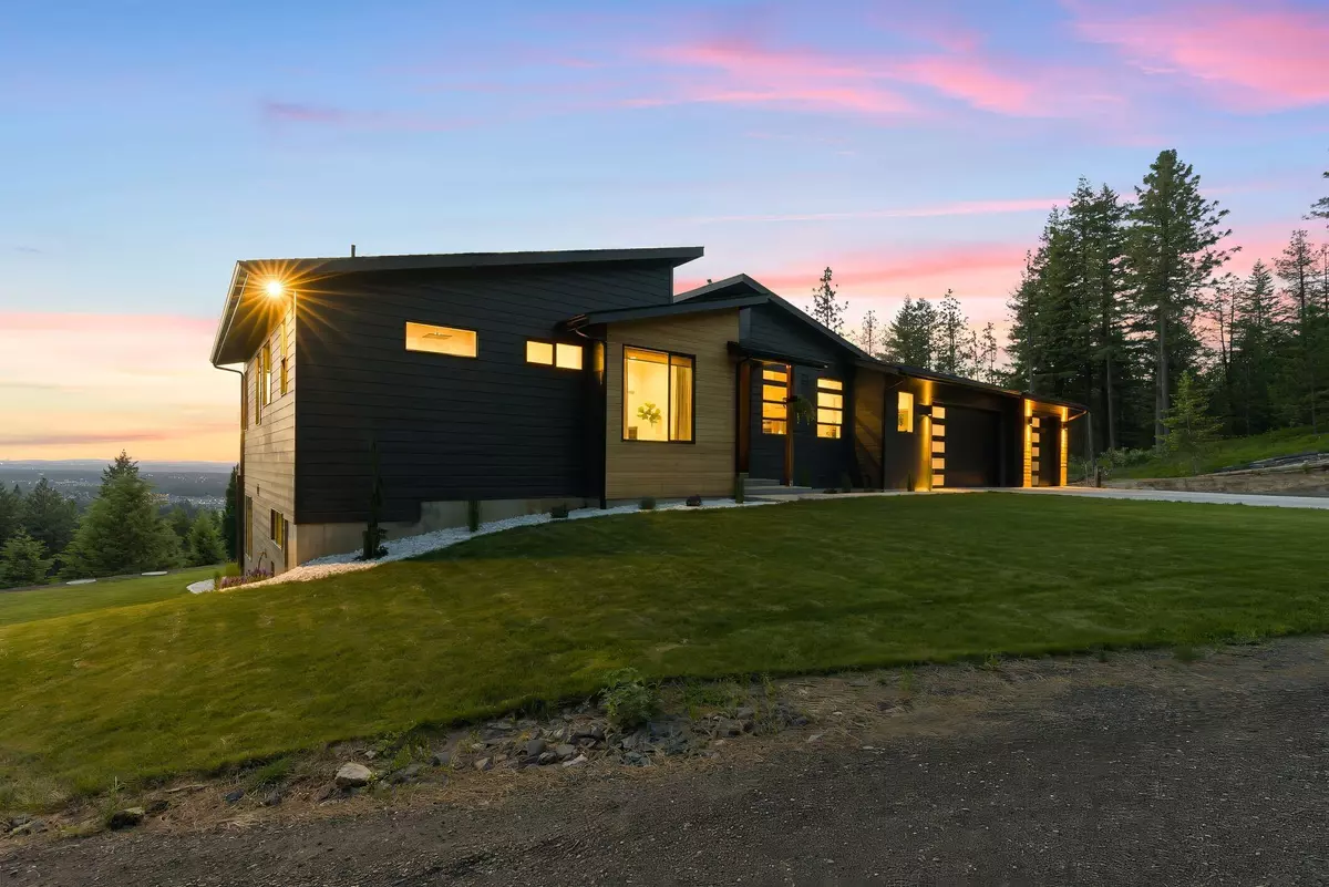 Spokane, WA 99223,5101 S Girard Ln