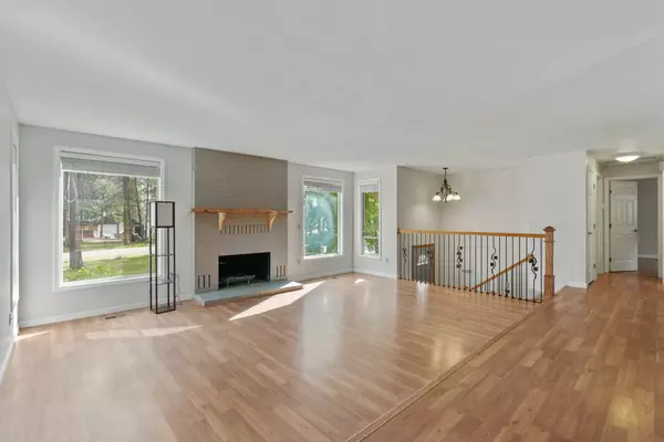 Nine Mile Falls, WA 99026,13720 W Sunnyvale Dr