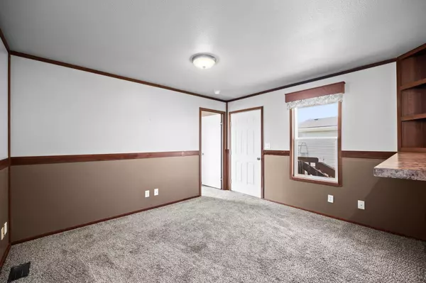 Cheney, WA 99004,10510 W Richland Rd #39