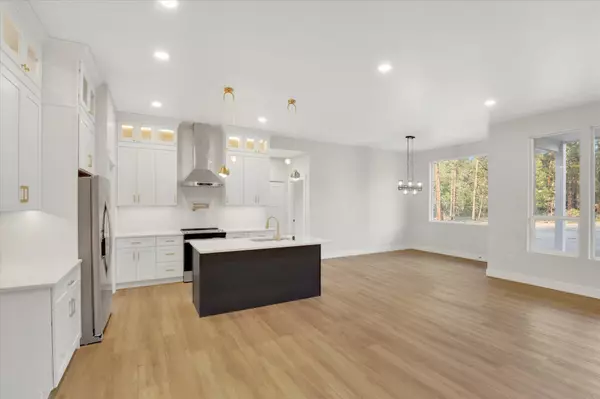 Nine Mile Falls, WA 99026,6567 Kate Dr