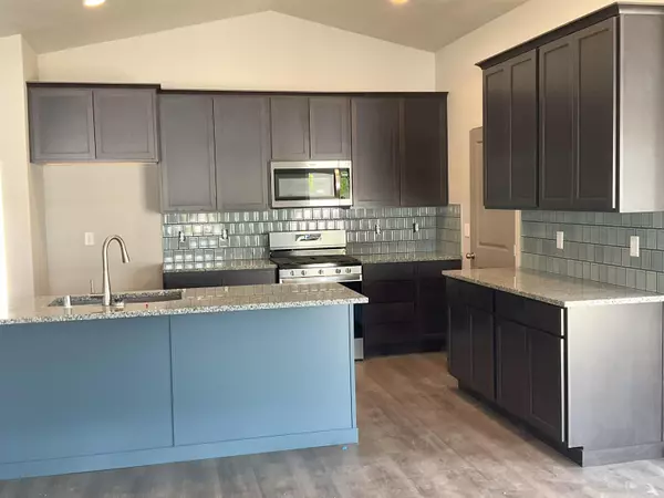 Airway Heights, WA 99001,218 S TREELINE St