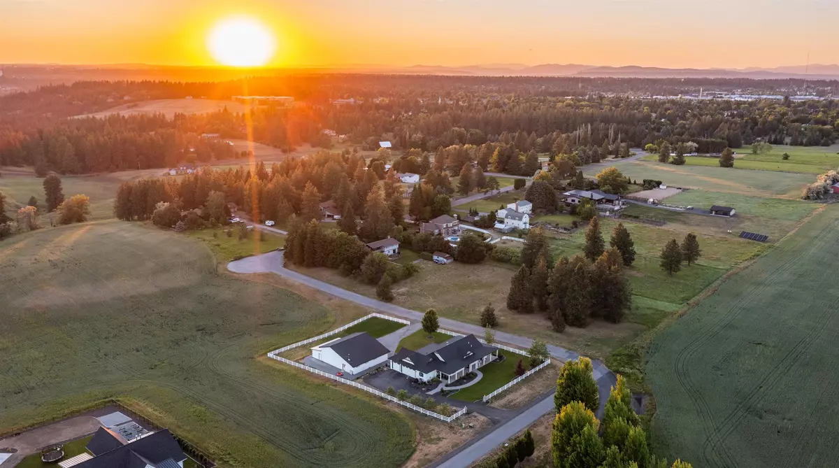 Spokane, WA 99223,7308 S South Meadows Ln