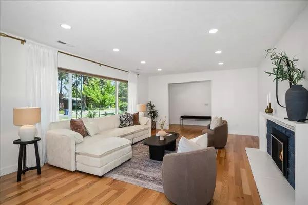 Spokane, WA 99203,915 W 32nd Ave