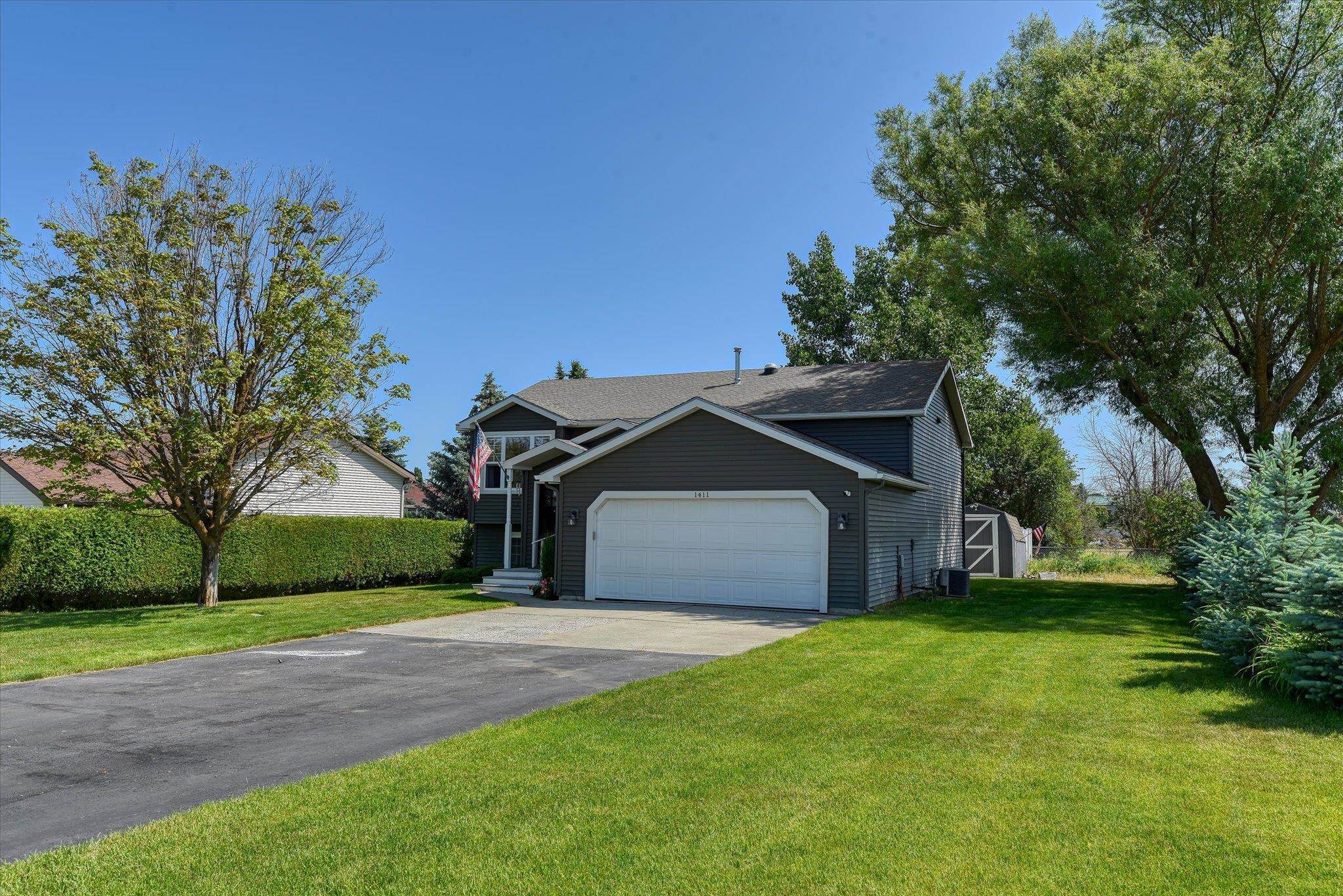 Davenport, WA 99122,1411 Sinclair St