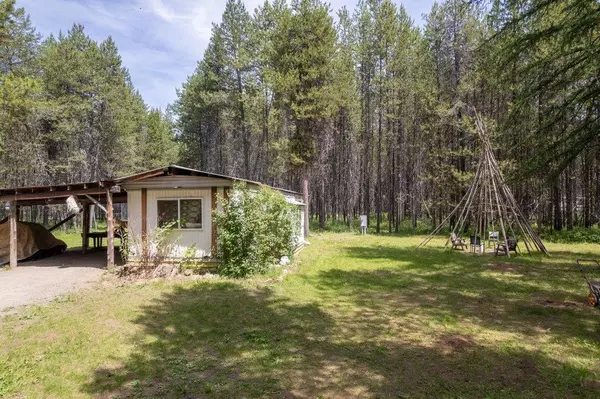 Newport, WA 99156,202 Bryce Ln