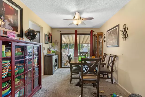 Spokane, WA 99218,11816-11818 N Wall St