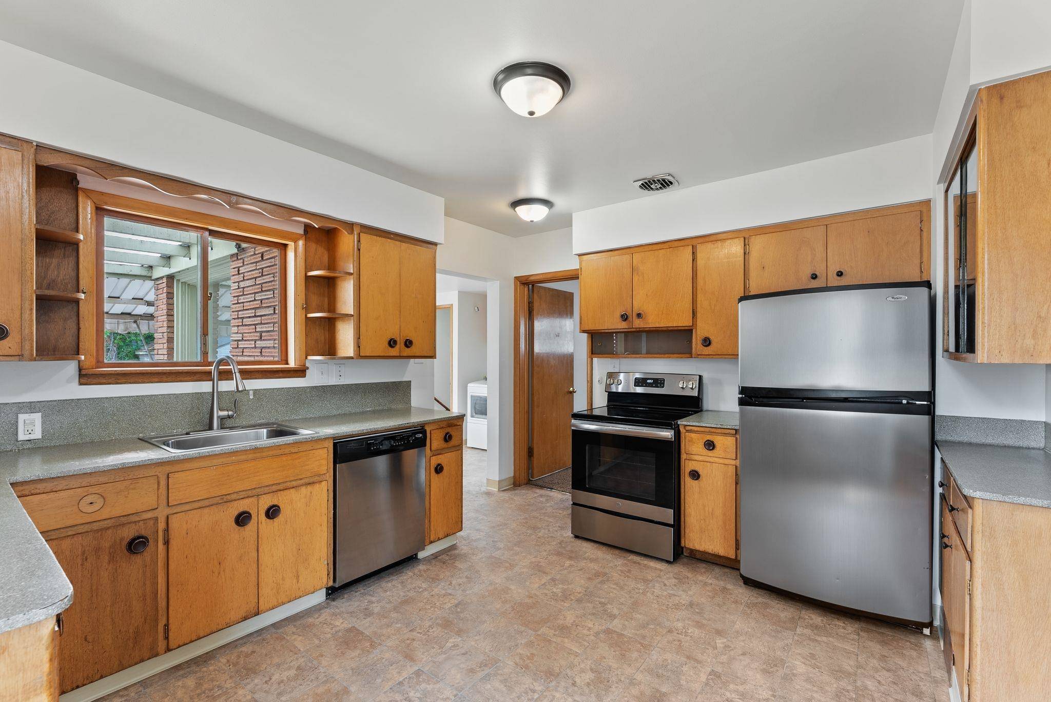 Spokane, WA 99207,308 E Indiana Ave