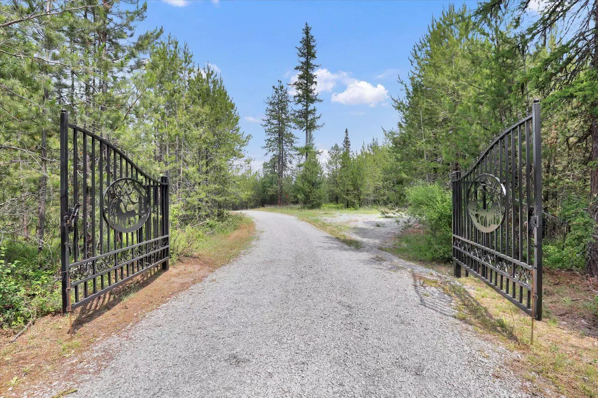 Newport, WA 99156,211 Rumsey Dr