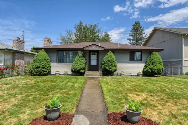 1111 E Rowan Ave, Spokane, WA 99207