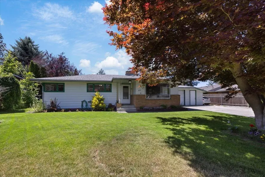 1812 S Pines Rd, Spokane Valley, WA 99206