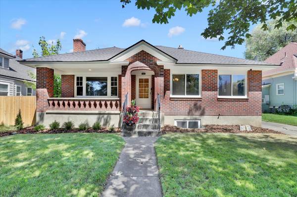 1114 W Grace Ave, Spokane, WA 99205
