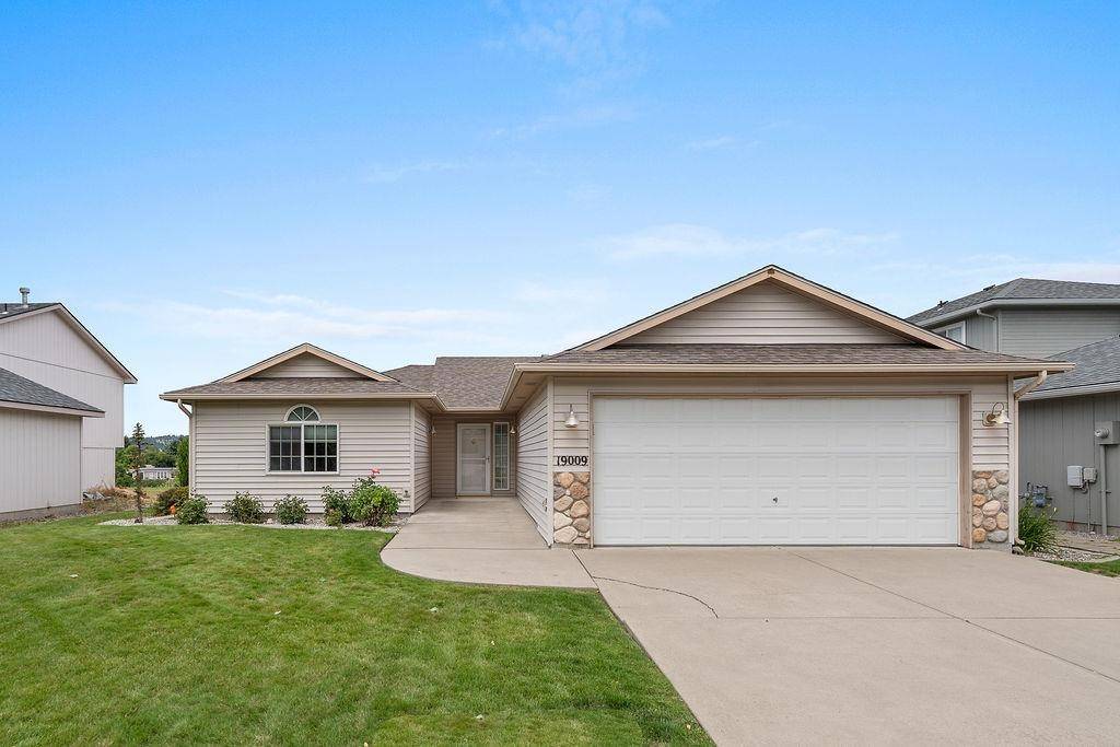 19009 E Riverwalk Ln, Greenacres, WA 99016