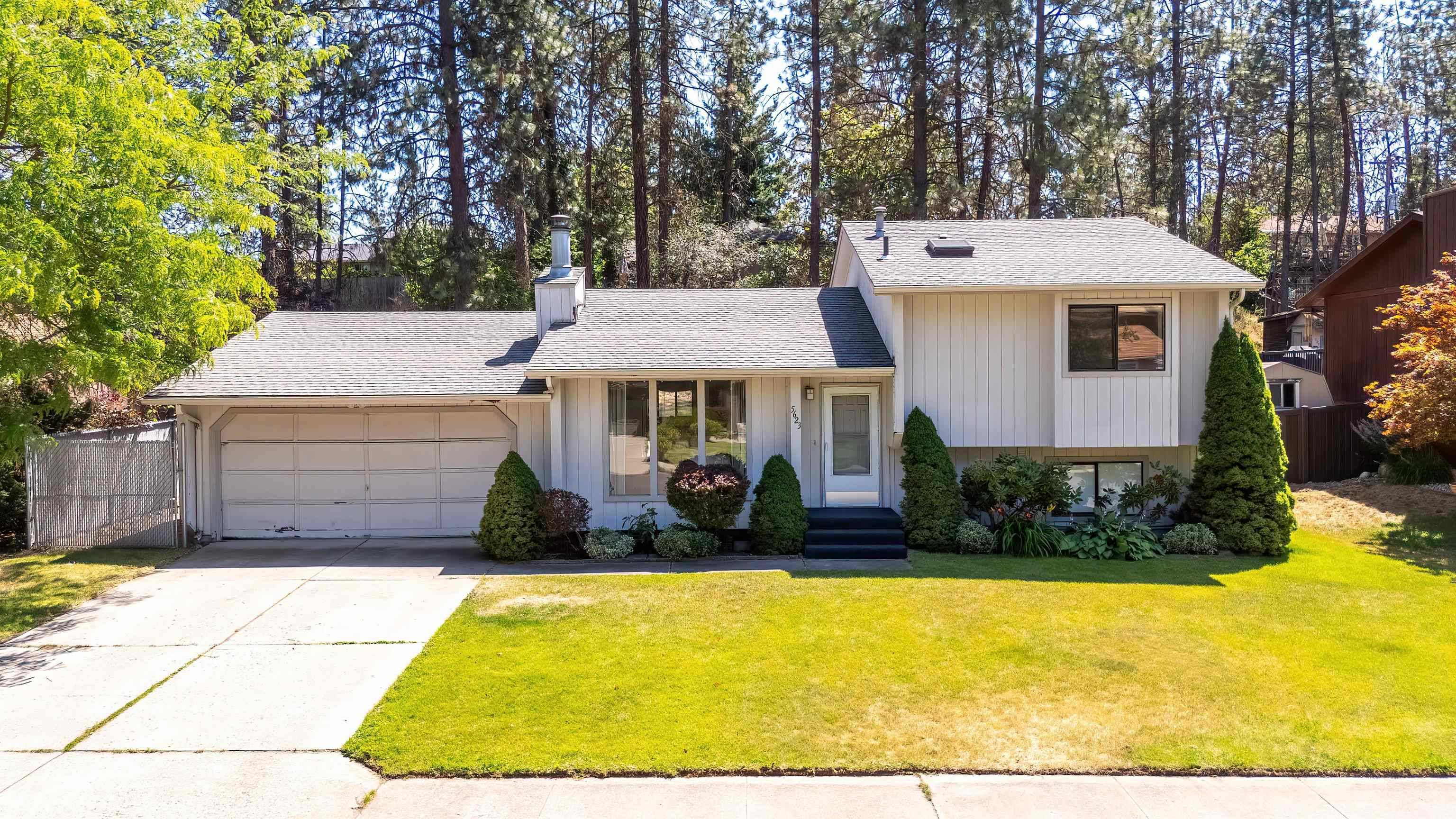 5623 W Lyons Ct, Spokane, WA 99208