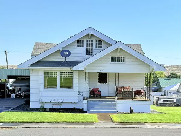 115 E 3rd Ave, Odessa, WA 99159