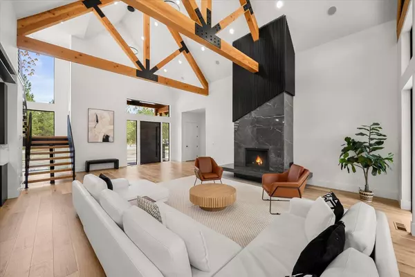 Chattaroy, WA 99003,27603 N Bruce Rd