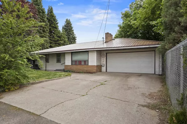 3022 E Lincoln Rd, Spokane, WA 99217