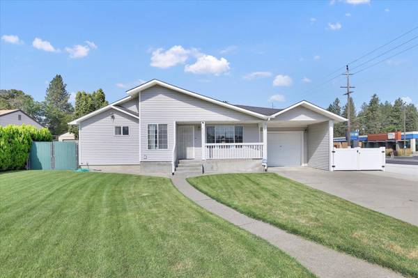 6227 N Elm St, Spokane, WA 99205